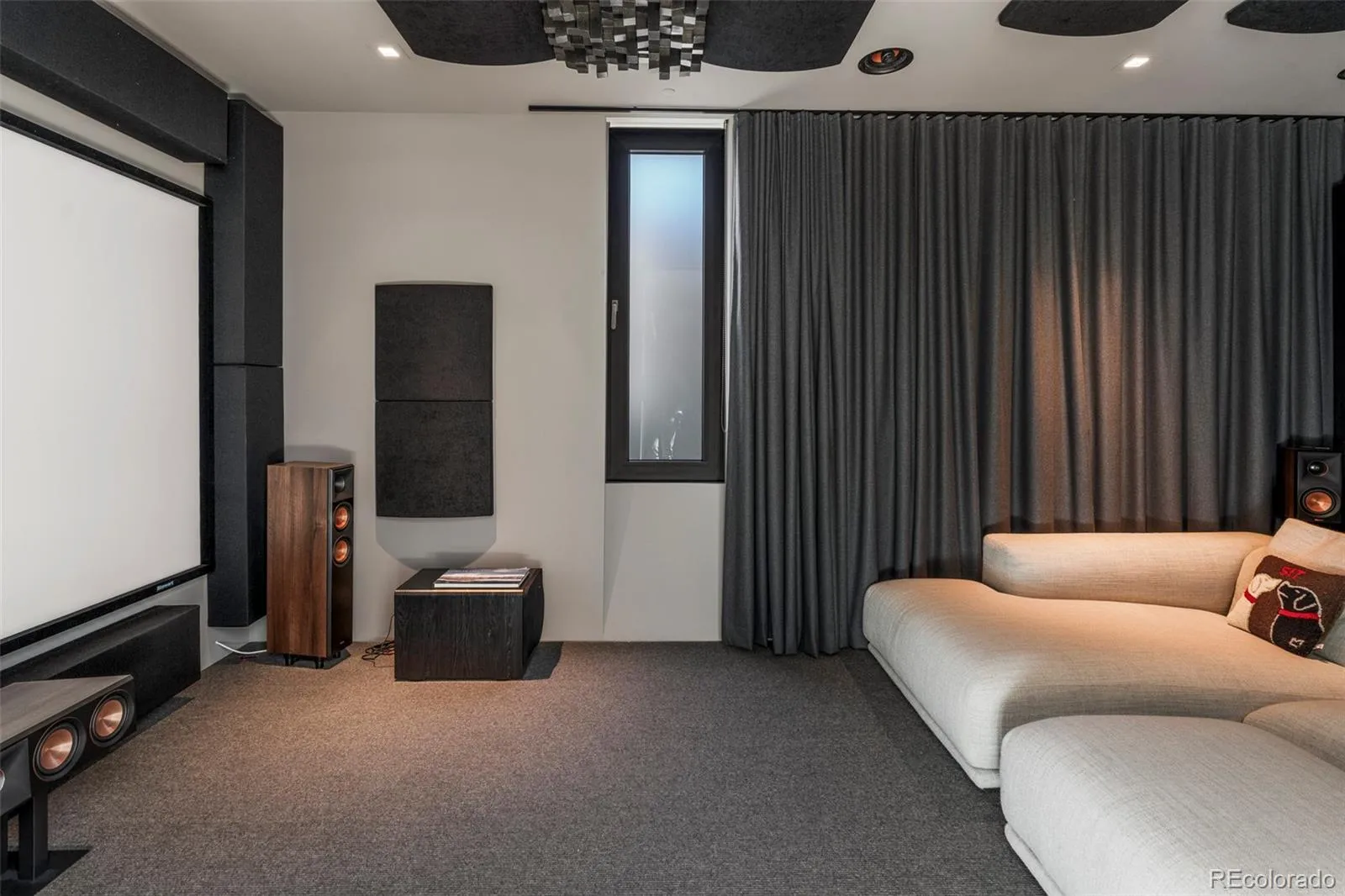 04112026172149 1600 19