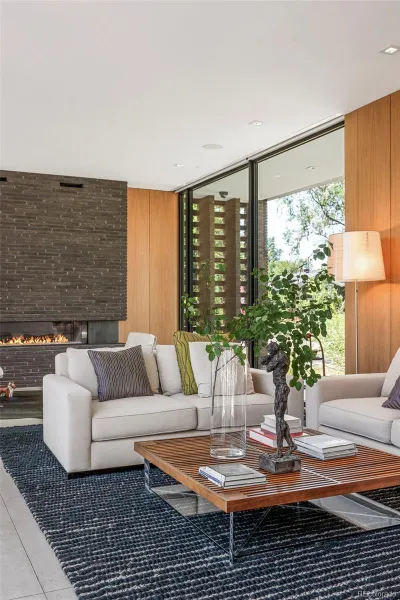 04112026172149 800 6