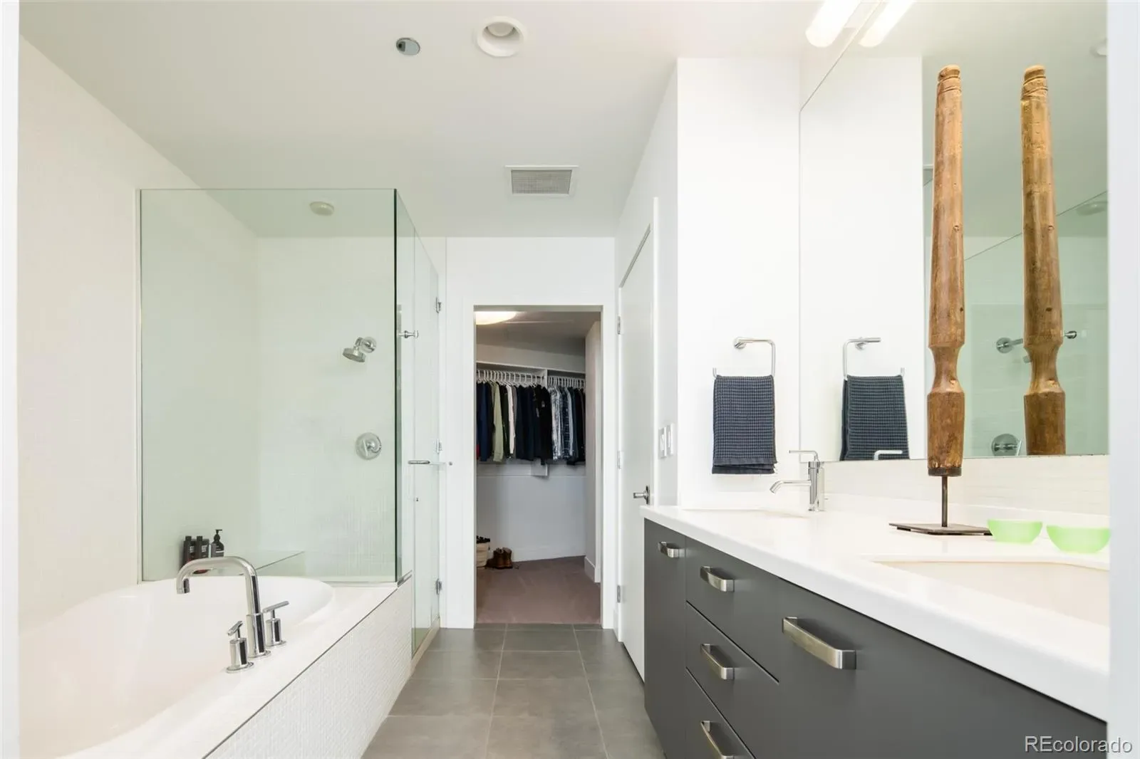 03192026170124 1600 16