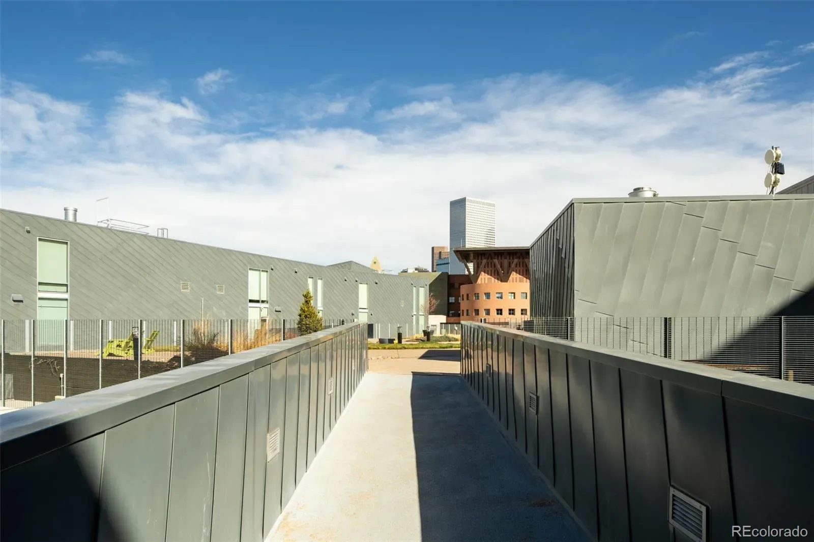 03192026170124 1600 30