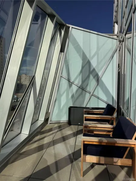 03192026170124 800 11