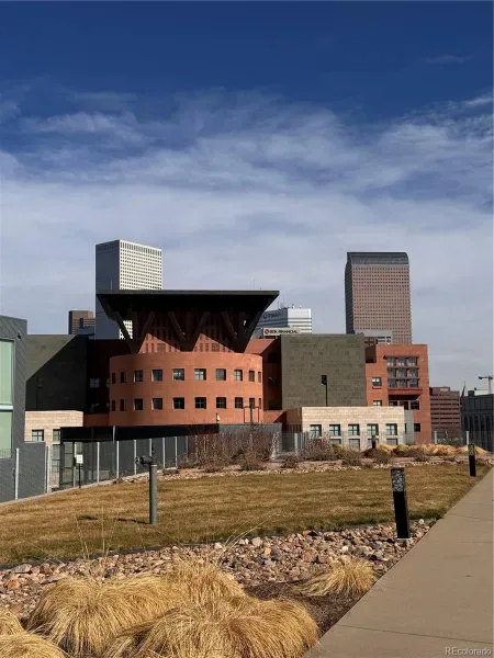 03192026170124 800 24