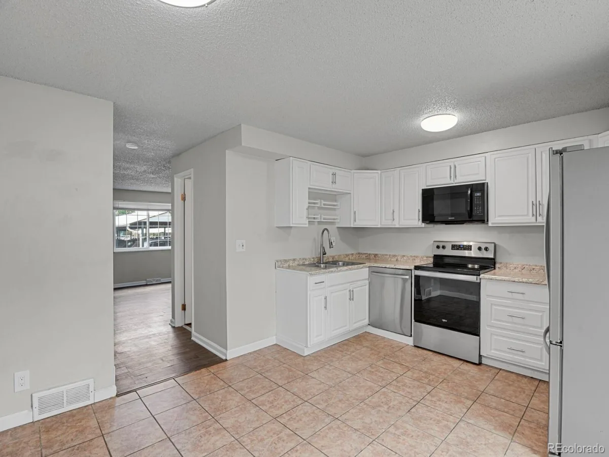 14053 E Bails Place Aurora CO 80012 | MLS #REC9373159 08062026145317 1200 4