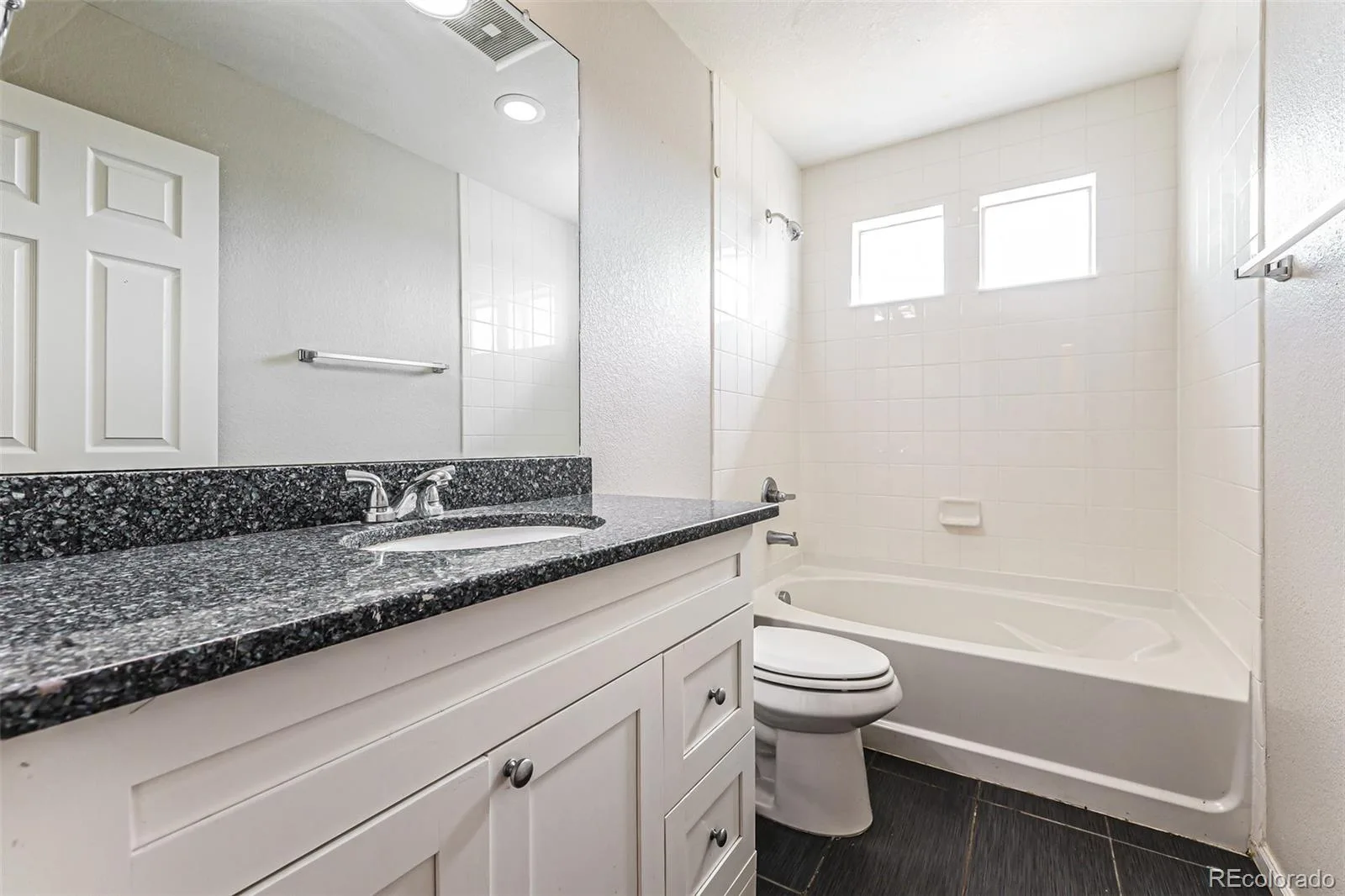 4965 S Algonquian Way Aurora CO 80016 | MLS #REC9373835 07302026214757 1600 17