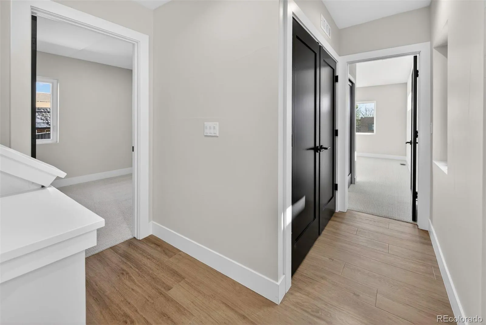 04212026232010 1600 28