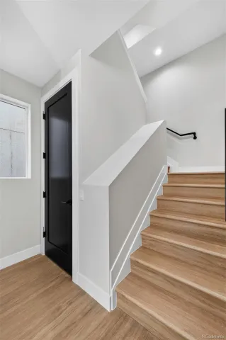 04212026232010 640 18