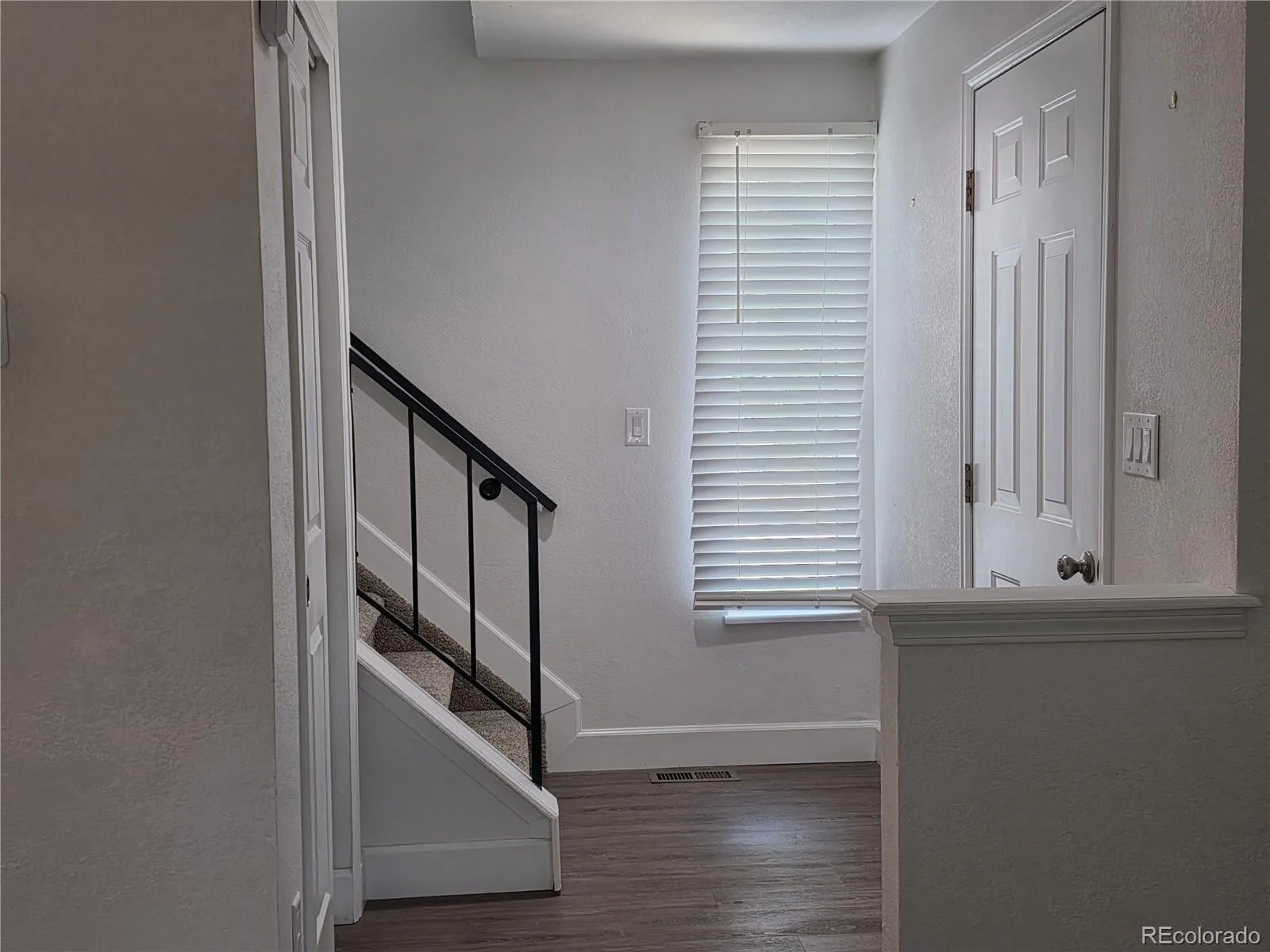 8094 Kline Court Arvada CO 80005 MLS #REC9377775 07032026181143 1600 23
