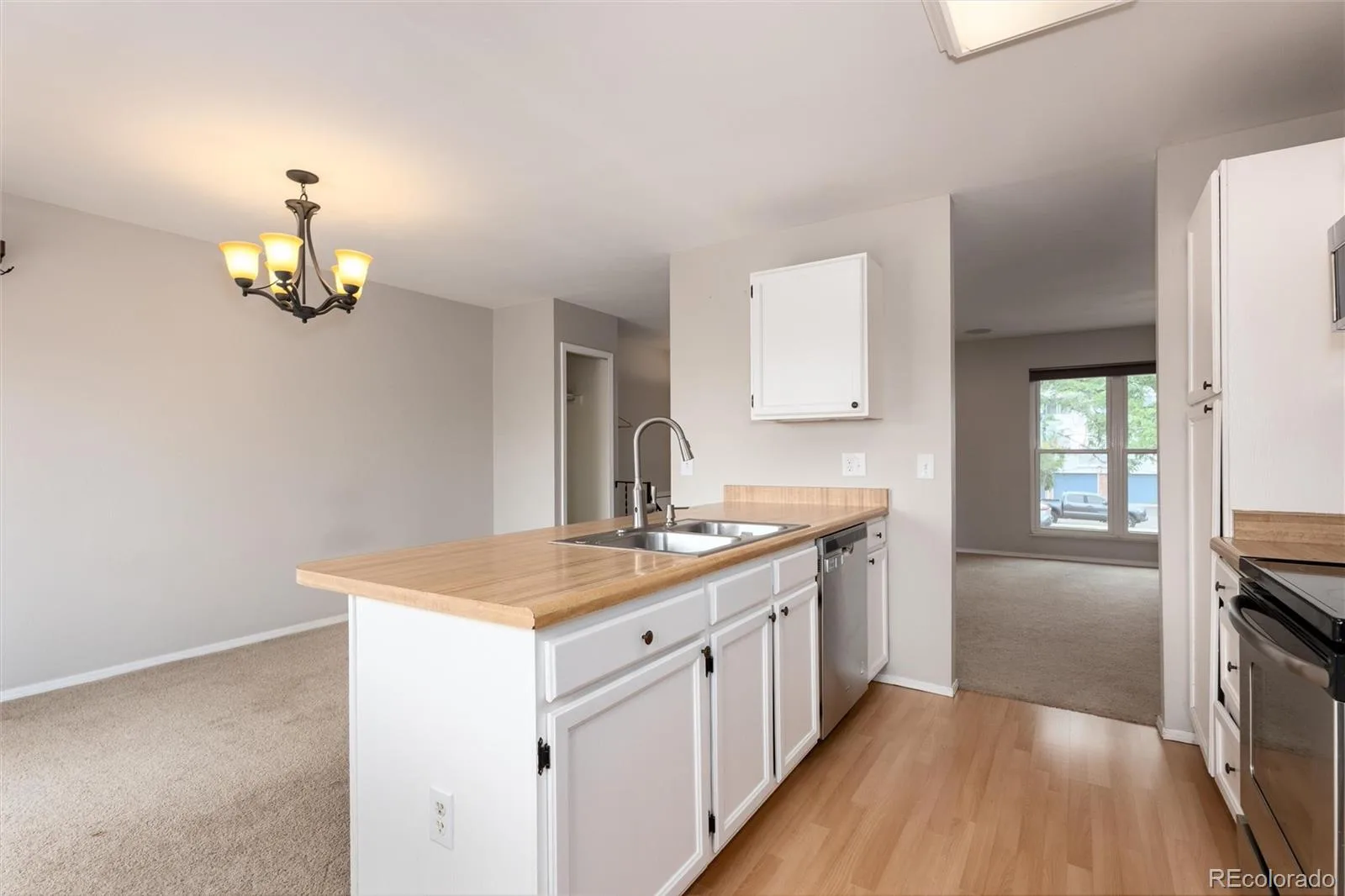 19161 E Louisiana Avenue Aurora CO 80017 | MLS #REC9377800 09302026042337 1600 12