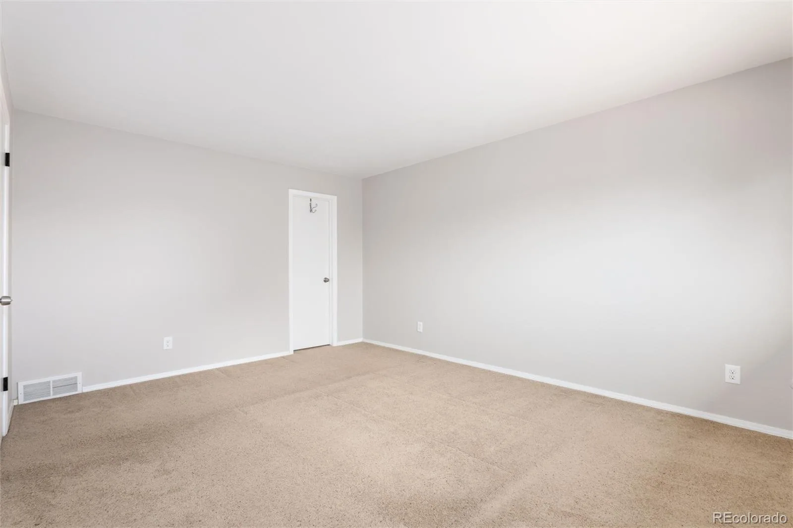 19161 E Louisiana Avenue Aurora CO 80017 | MLS #REC9377800 09302026042337 1600 16