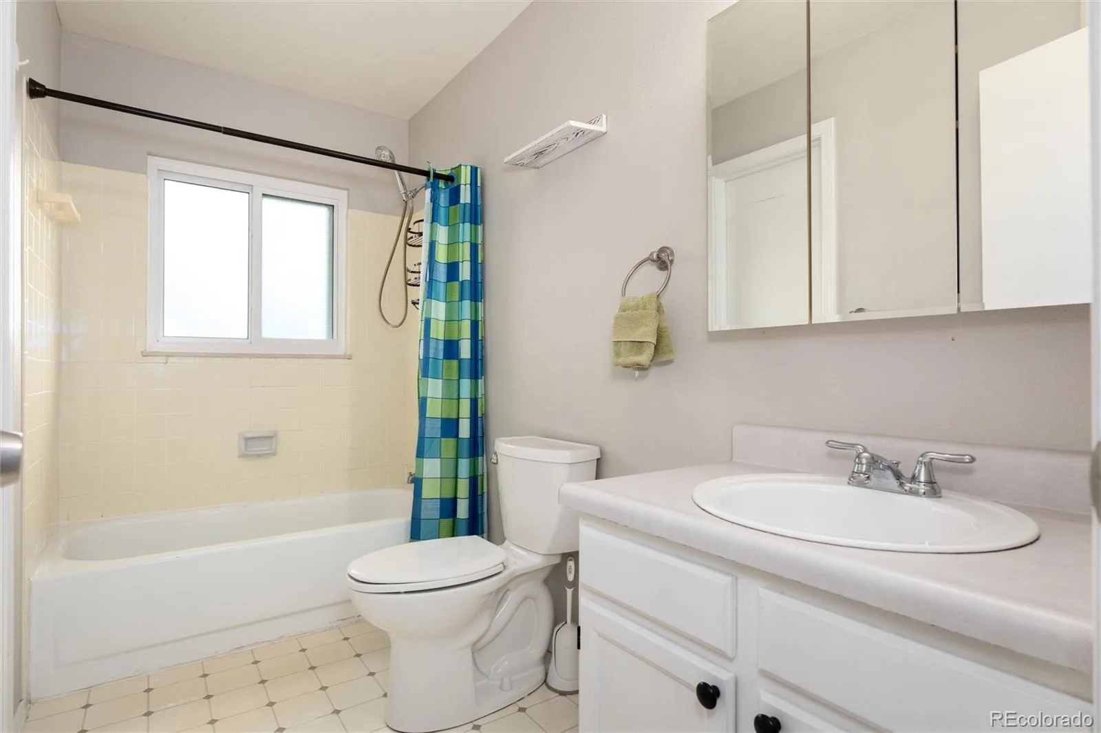 19161 E Louisiana Avenue Aurora CO 80017 | MLS #REC9377800 09302026042337 1600 19