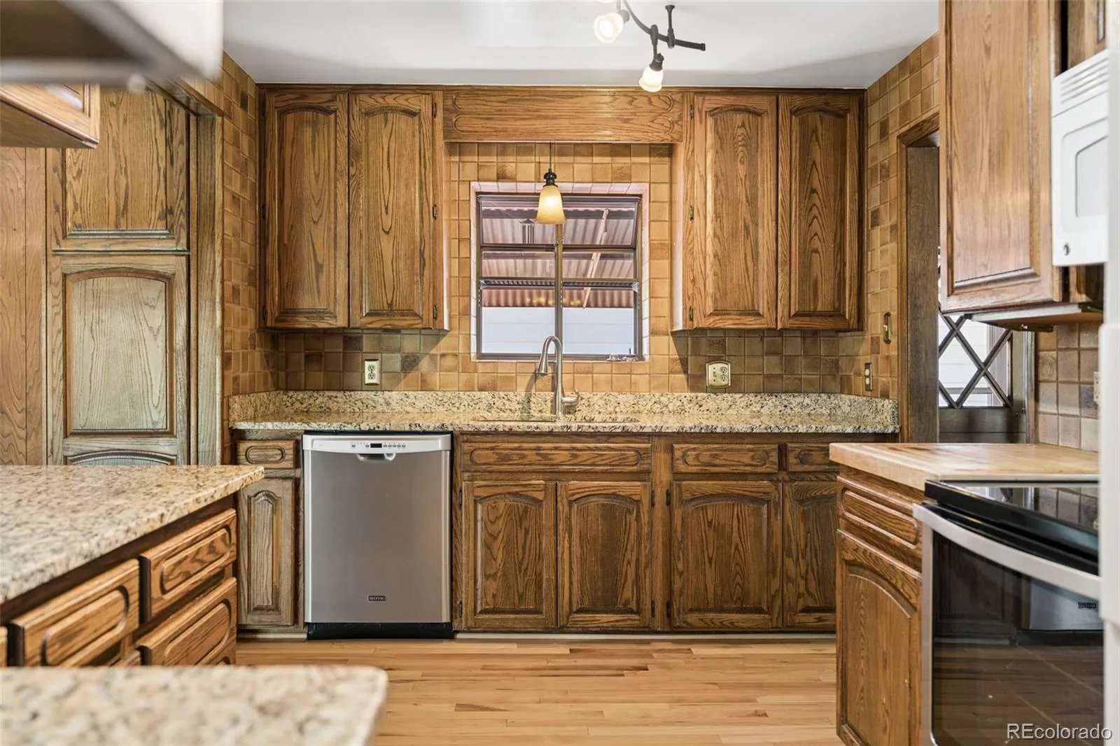 7830 Bradburn Boulevard Westminster CO 80030 | MLS #REC9378509 08142026200249 1600 6