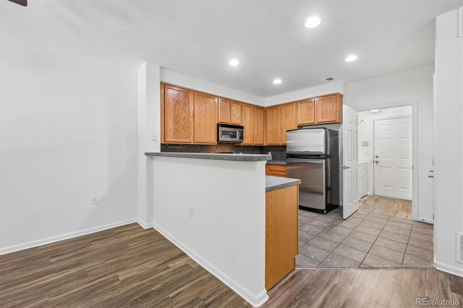7777 E 23rd Avenue #1403 Denver CO 80238 | MLS #REC9381337 08202026212023 1600 5