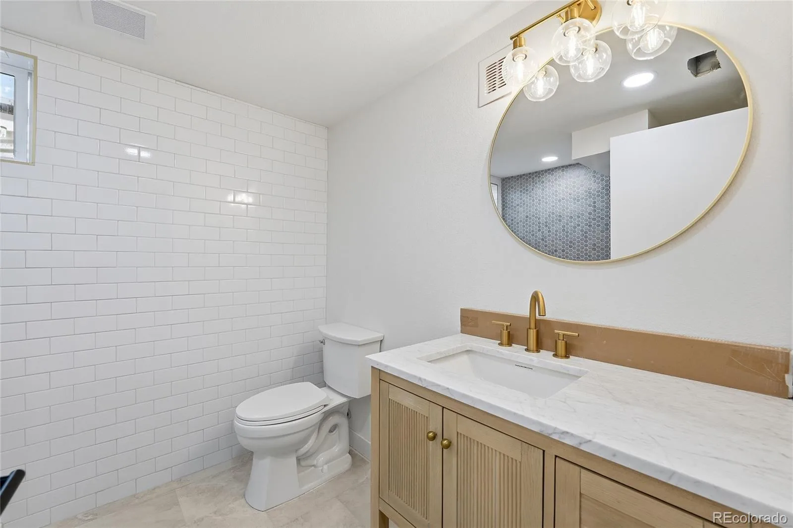 6794 S Ash Way Centennial CO 80122 | MLS #REC9381541 08162026233430 1600 27