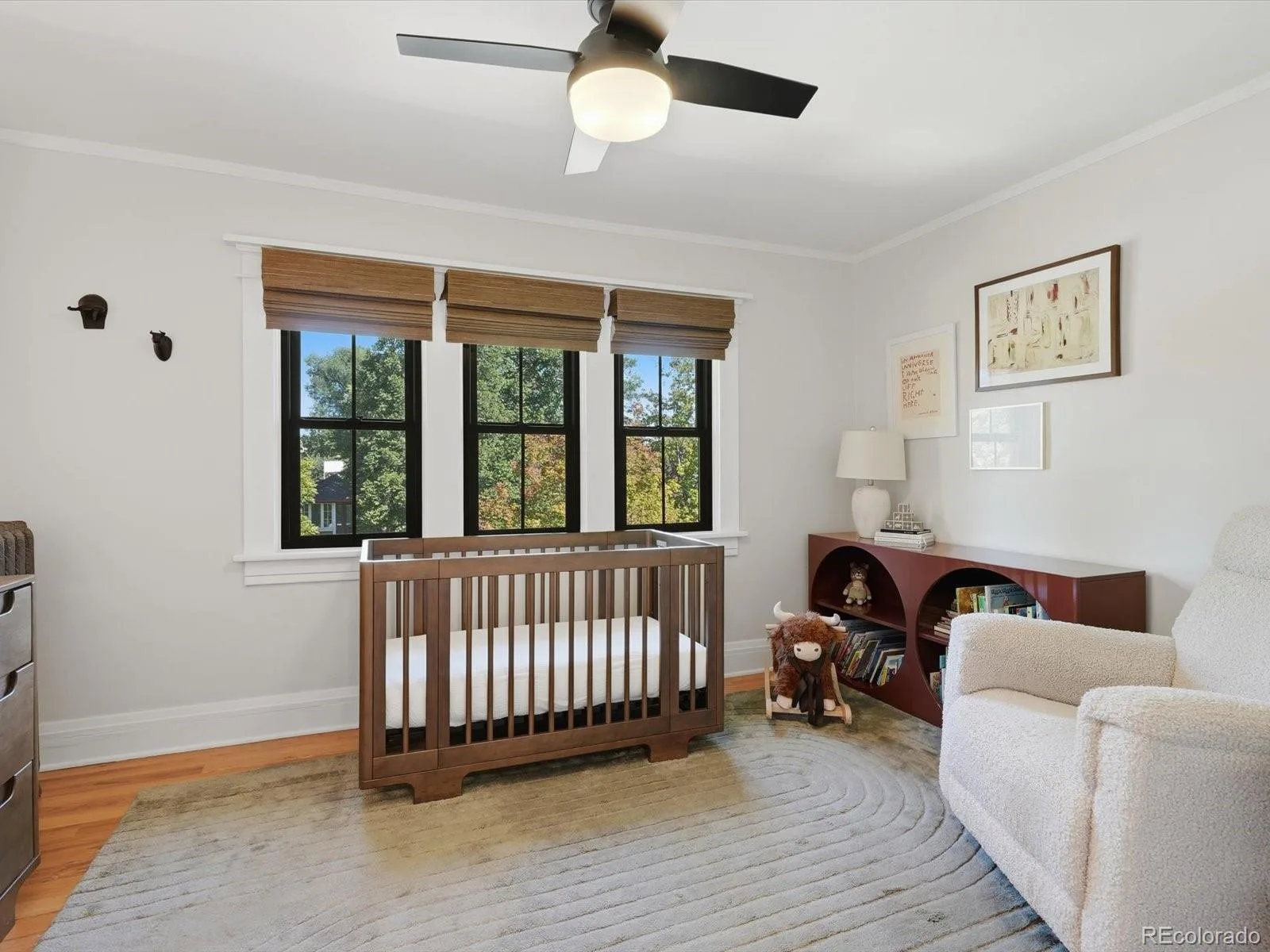 2307 Grape Street Denver CO 80207 | MLS #REC9381856 10152026015957 1600 26
