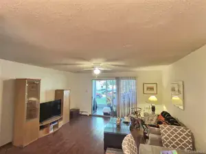 600 S Clinton Denver CO 80247 | MLS #REC9383939 07022023190358 300 9