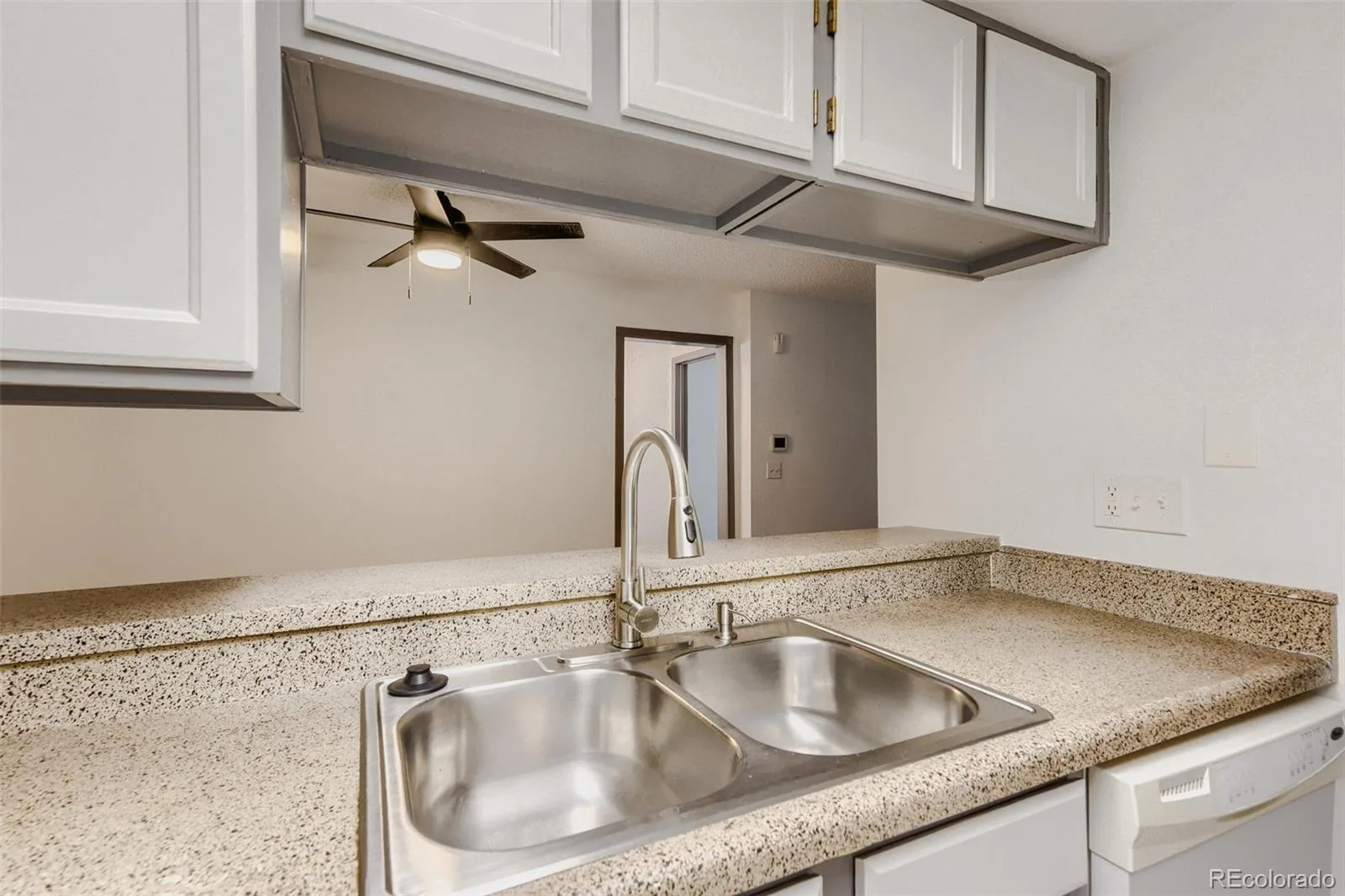 8378 S Upham Way #B106 Littleton CO 80128 | MLS #REC9384851 07302026151736 1600 10
