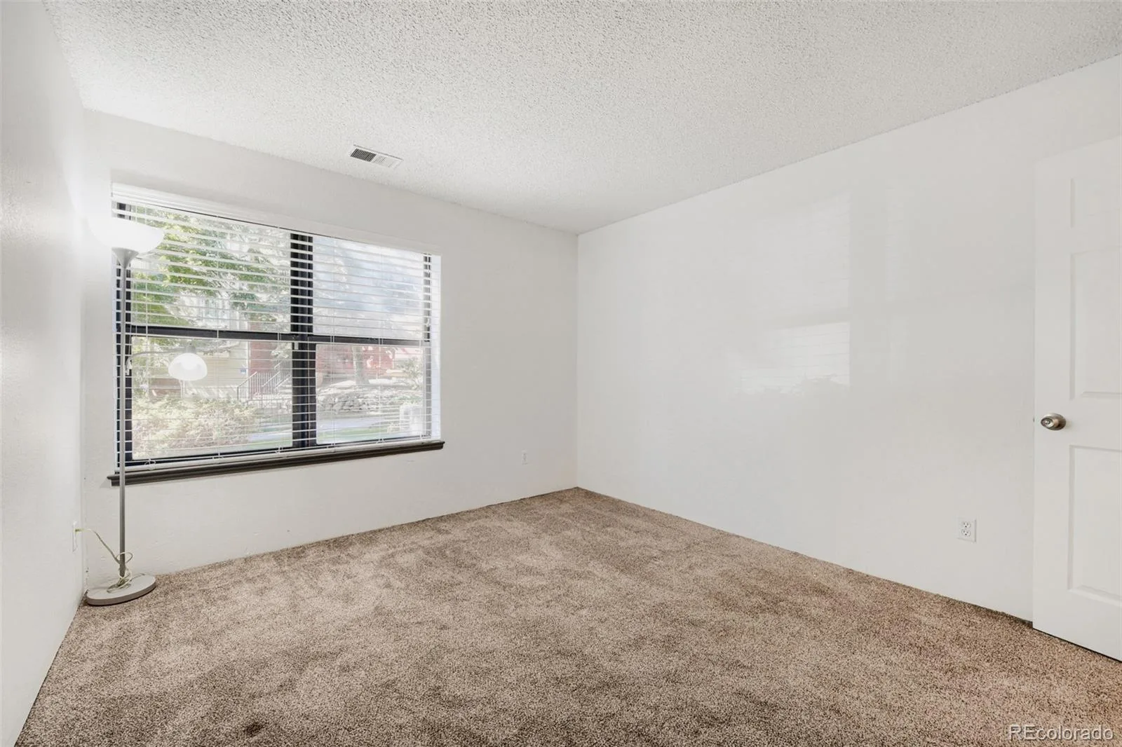 8378 S Upham Way #B106 Littleton CO 80128 | MLS #REC9384851 07302026151736 1600 16