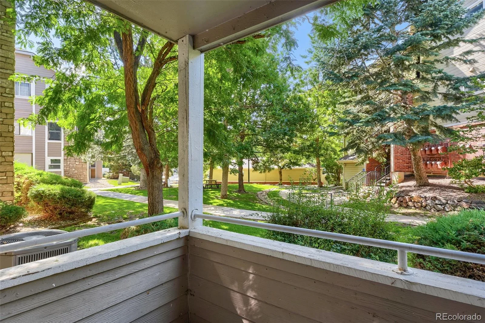 8378 S Upham Way #B106 Littleton CO 80128 | MLS #REC9384851 07302026151736 1600 25