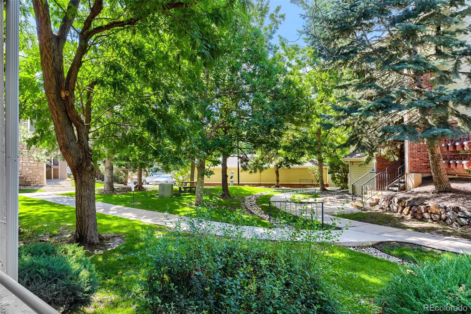 8378 S Upham Way #B106 Littleton CO 80128 | MLS #REC9384851 07302026151736 1600 27