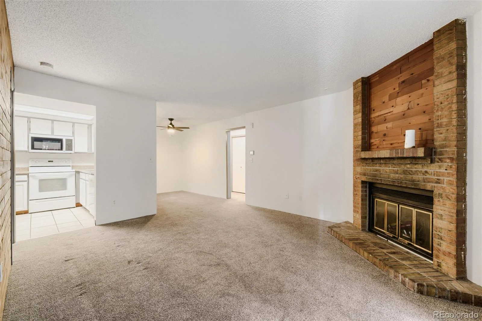 8378 S Upham Way #B106 Littleton CO 80128 | MLS #REC9384851 07302026151736 1600 5