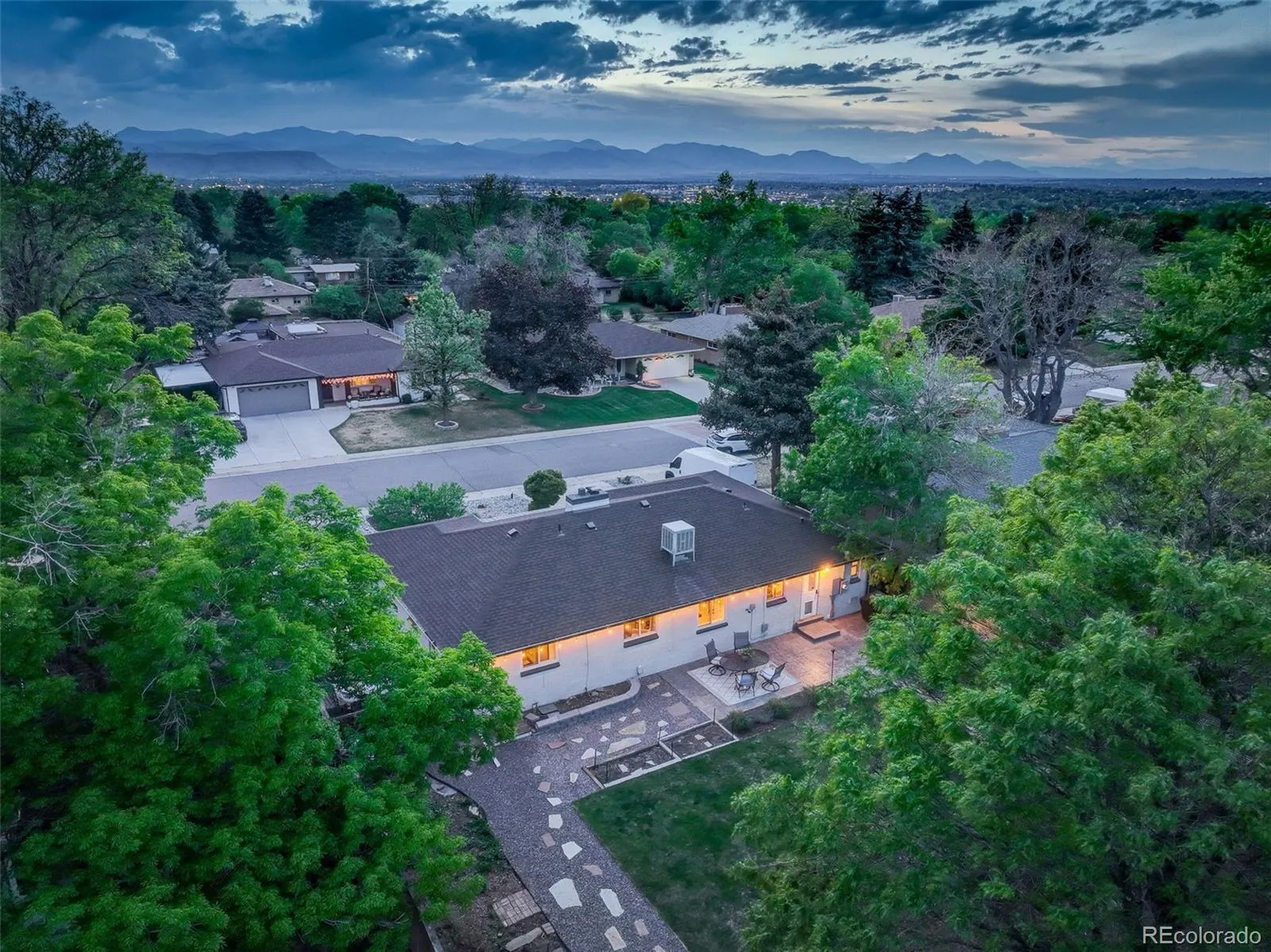 4160 Ammons Street Wheat Ridge CO 80033 MLS #REC9385944 05122026161457 1600 31