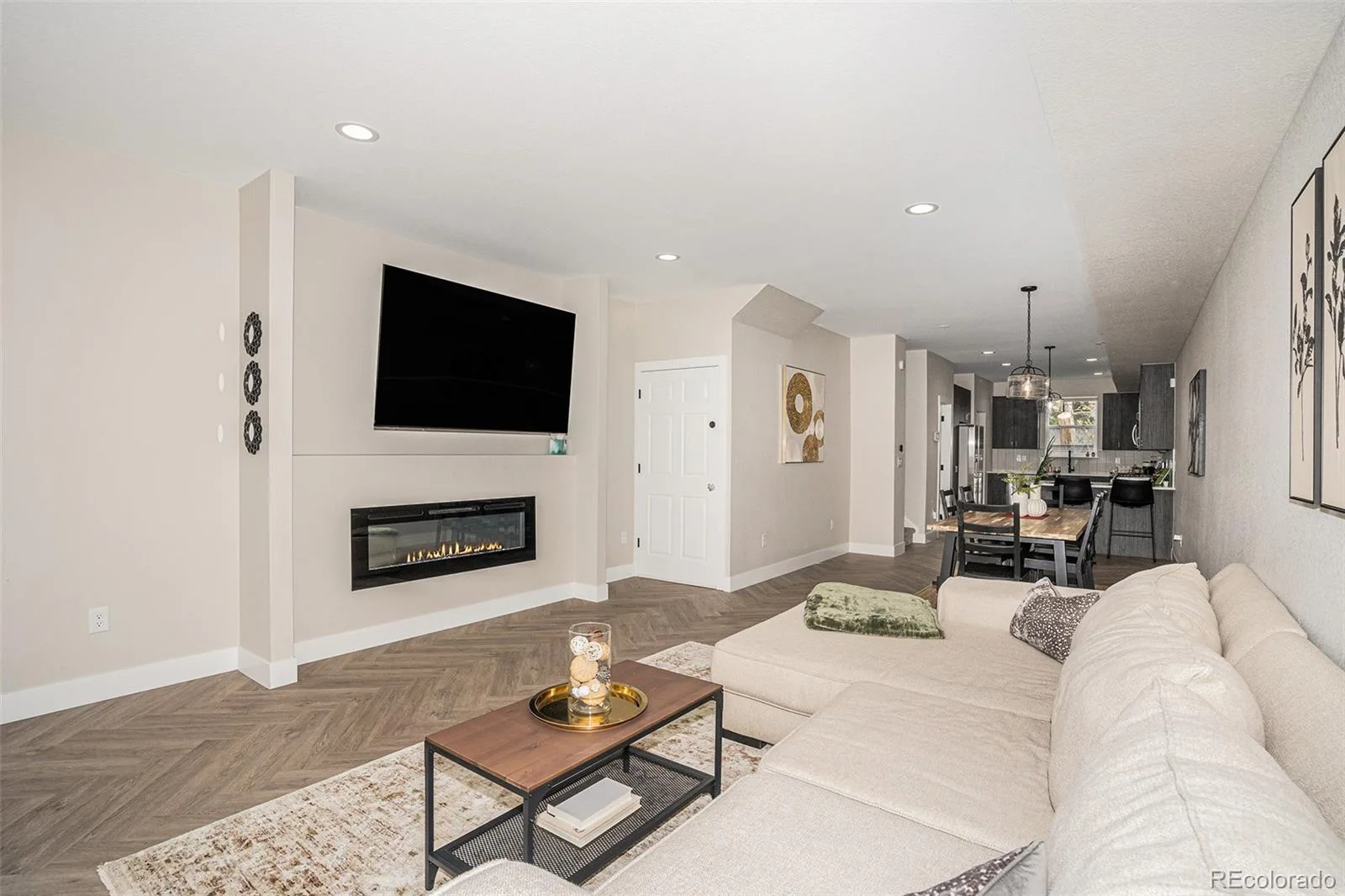 1074 Knox Court #A Denver CO 80204 | MLS #REC9386314 10022026150611 1600 2