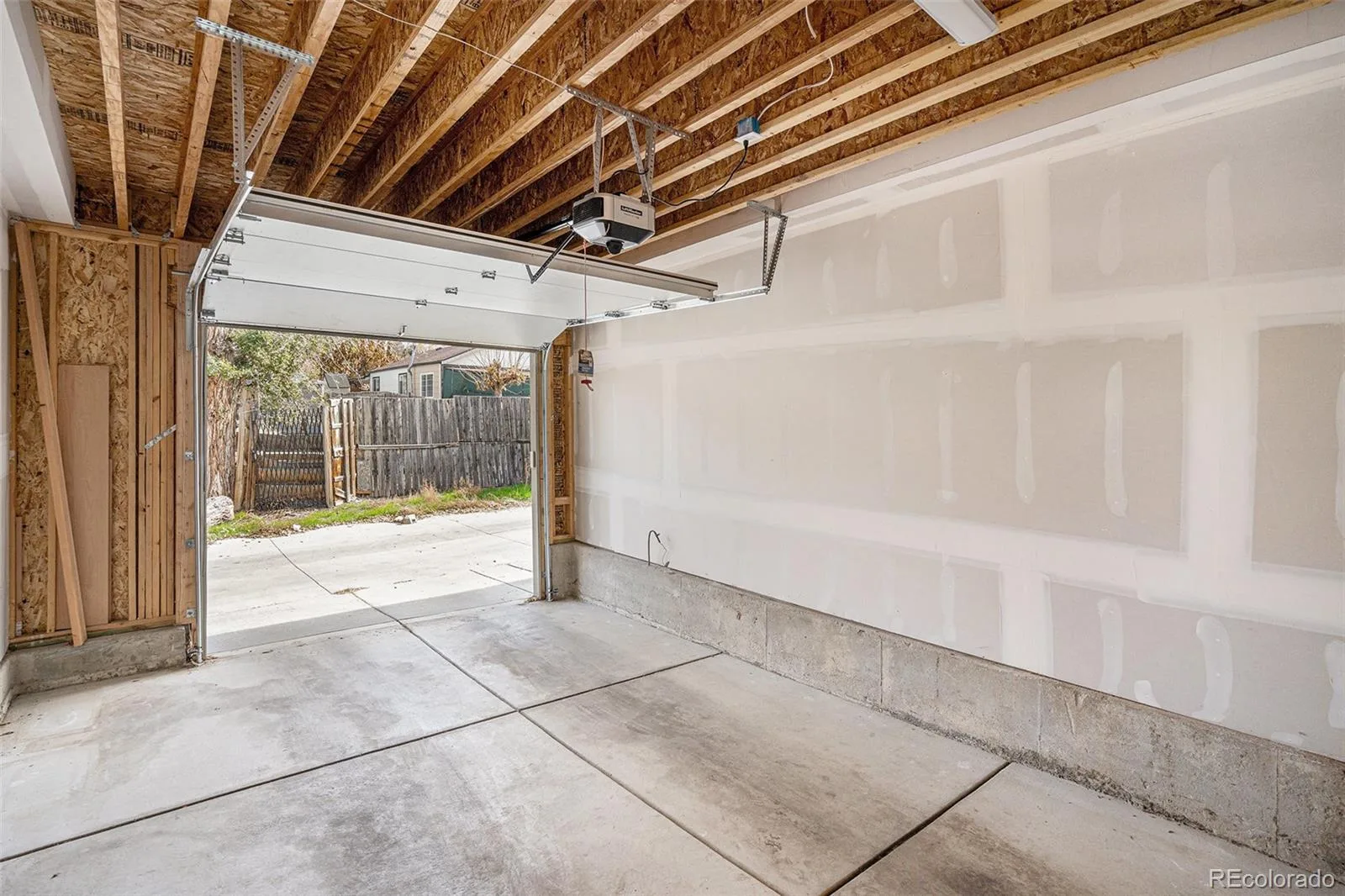 1074 Knox Court #A Denver CO 80204 | MLS #REC9386314 10022026150611 1600 22