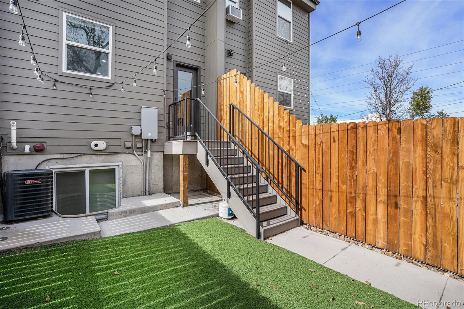 1074 Knox Court #A Denver CO 80204 | MLS #REC9386314 10022026150611 1600 24