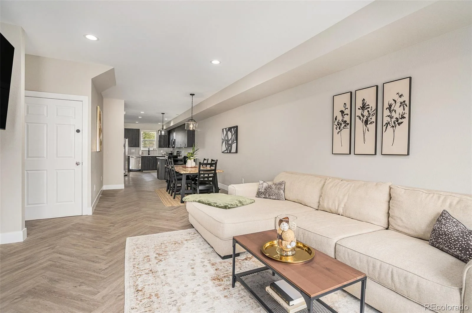 1074 Knox Court #A Denver CO 80204 | MLS #REC9386314 10022026150611 1600 4