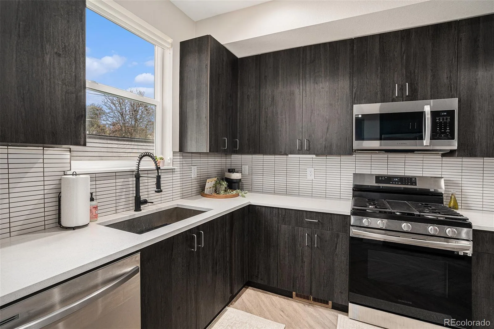 1074 Knox Court #A Denver CO 80204 | MLS #REC9386314 10022026150611 1600 8