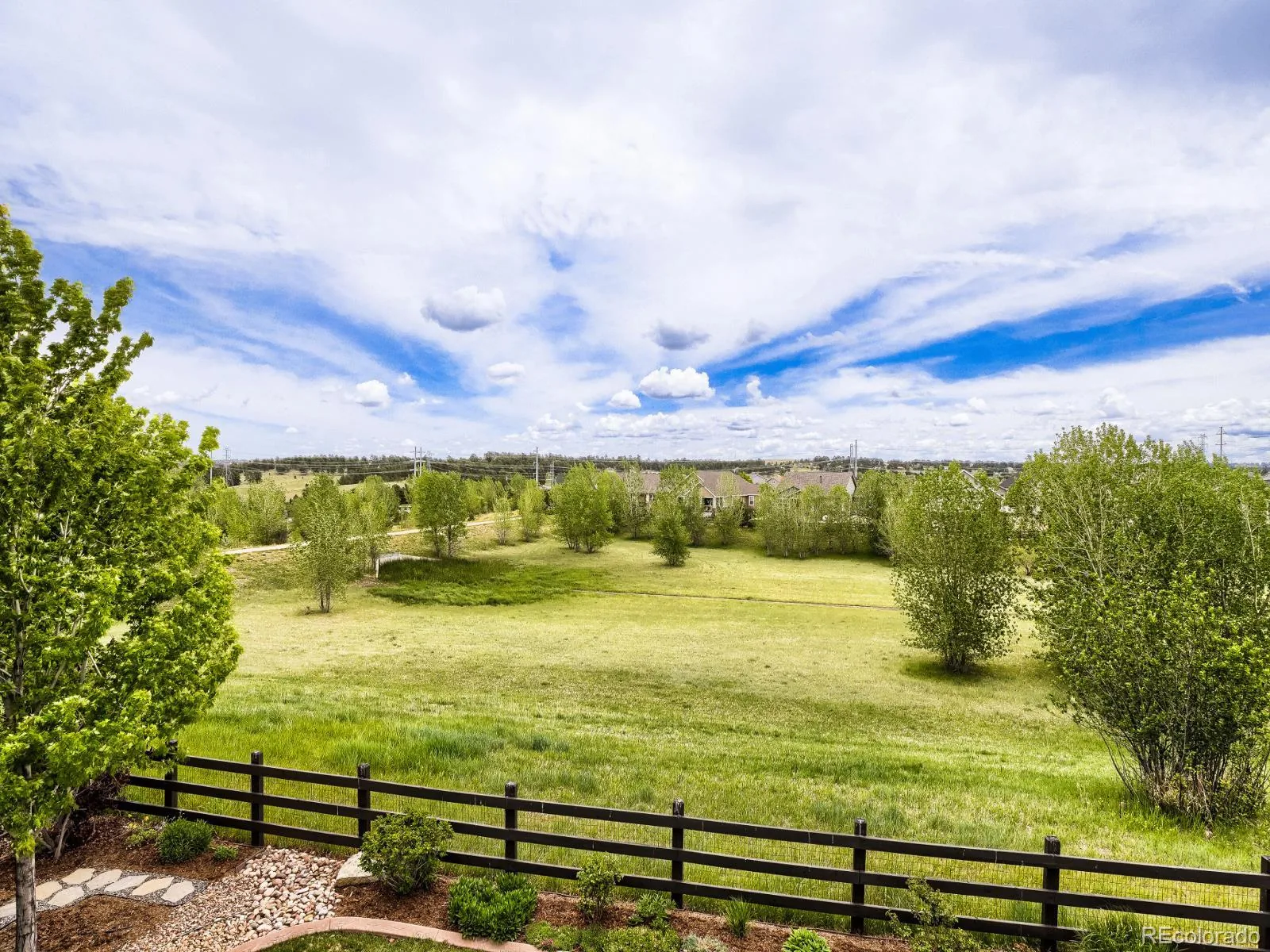 8450 S Biloxi Court Aurora CO 80016 | MLS #REC9388603 08042026200539 1600 1