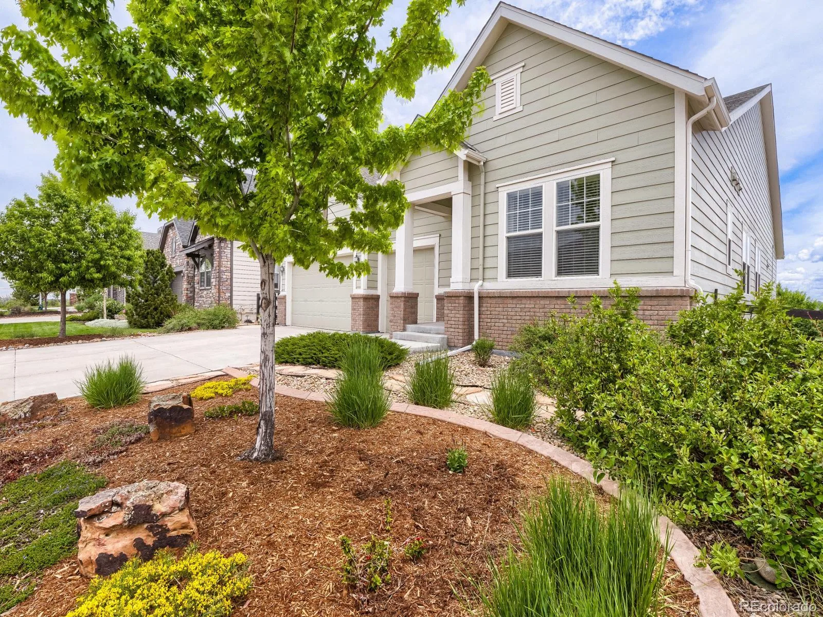 8450 S Biloxi Court Aurora CO 80016 | MLS #REC9388603 08042026200539 1600 36