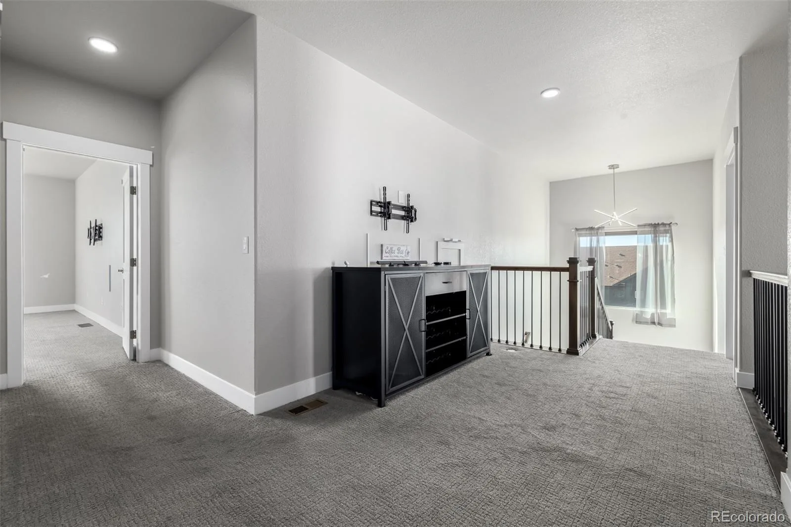 23814 E 36th Place Aurora CO 80019 | MLS #REC9389275 08202026011222 1600 15