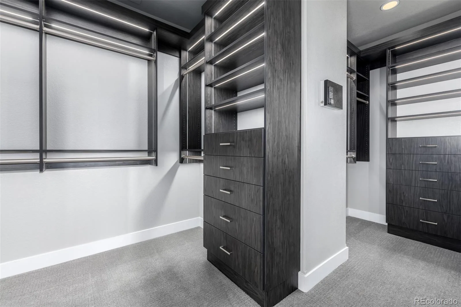 23814 E 36th Place Aurora CO 80019 | MLS #REC9389275 08202026011222 1600 20