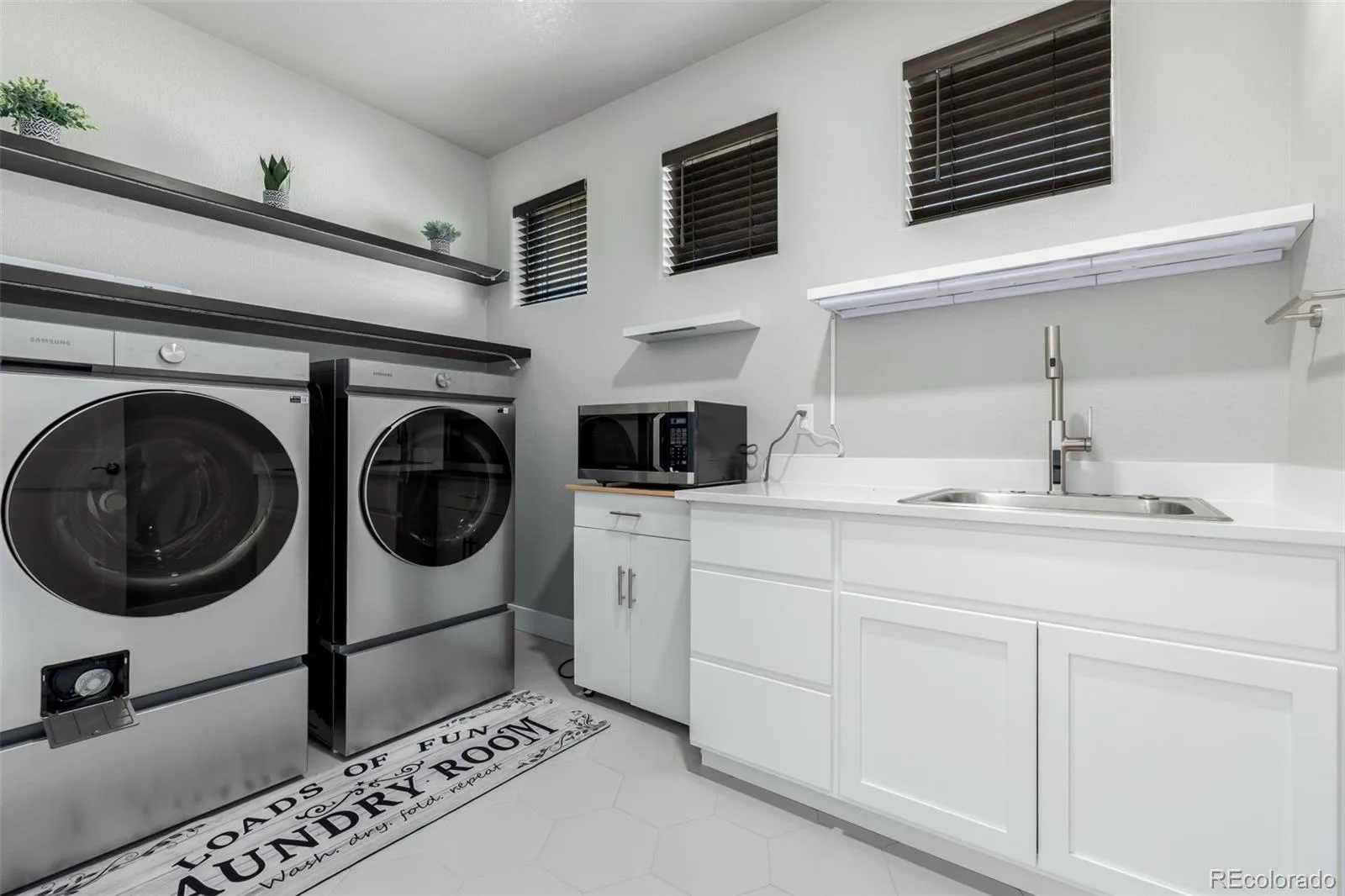 23814 E 36th Place Aurora CO 80019 | MLS #REC9389275 08202026011222 1600 32