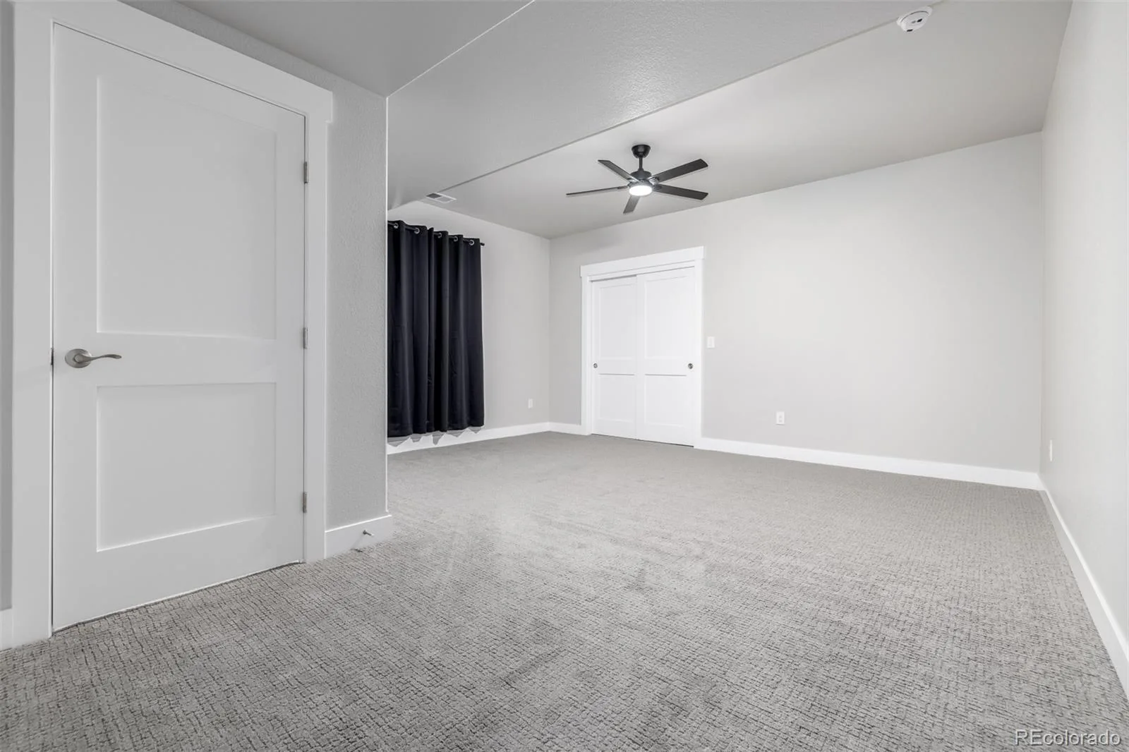 23814 E 36th Place Aurora CO 80019 | MLS #REC9389275 08202026011222 1600 38