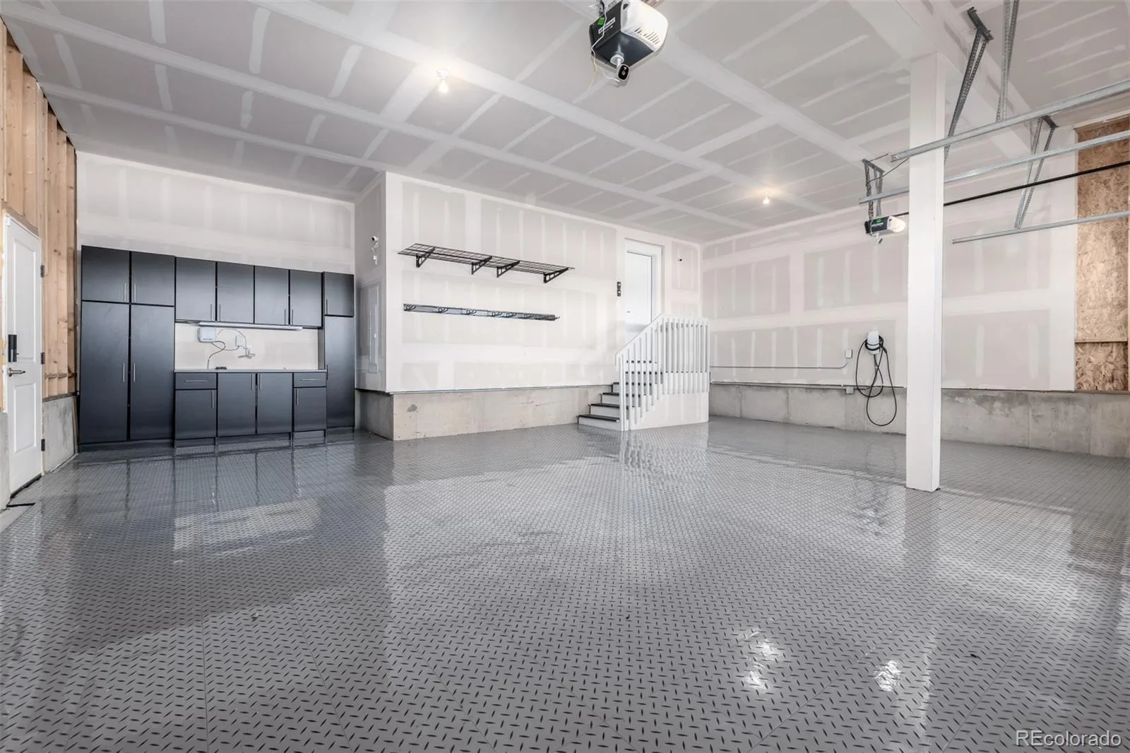 23814 E 36th Place Aurora CO 80019 | MLS #REC9389275 08202026011222 1600 46