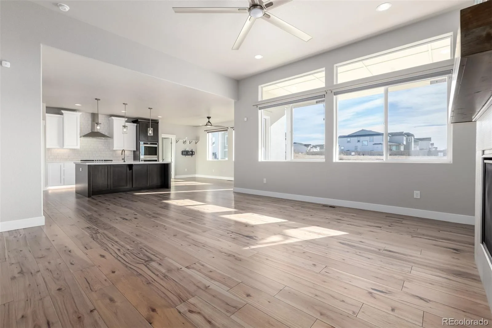23814 E 36th Place Aurora CO 80019 | MLS #REC9389275 08202026011222 1600 5