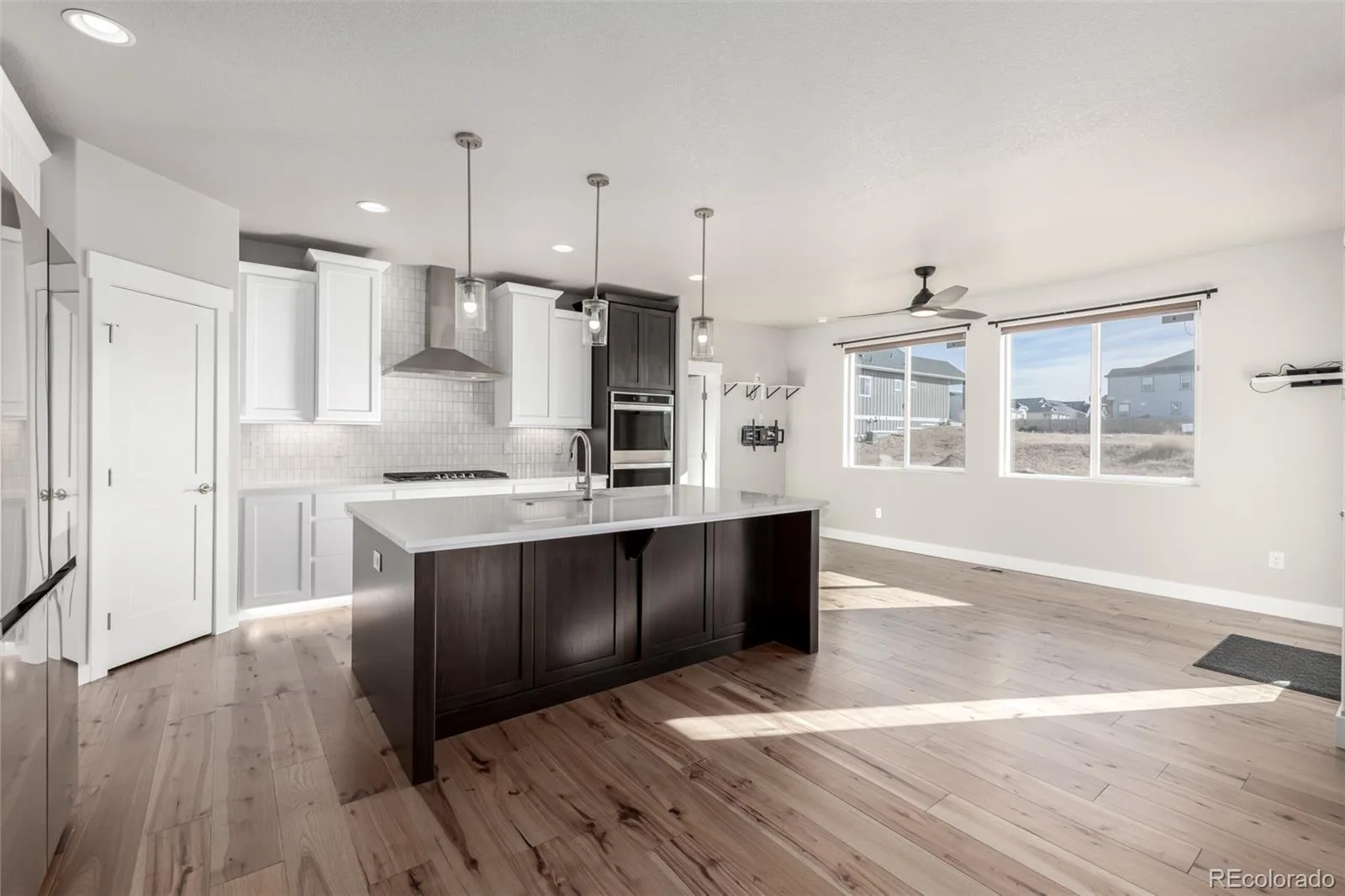 23814 E 36th Place Aurora CO 80019 | MLS #REC9389275 08202026011222 1600 7