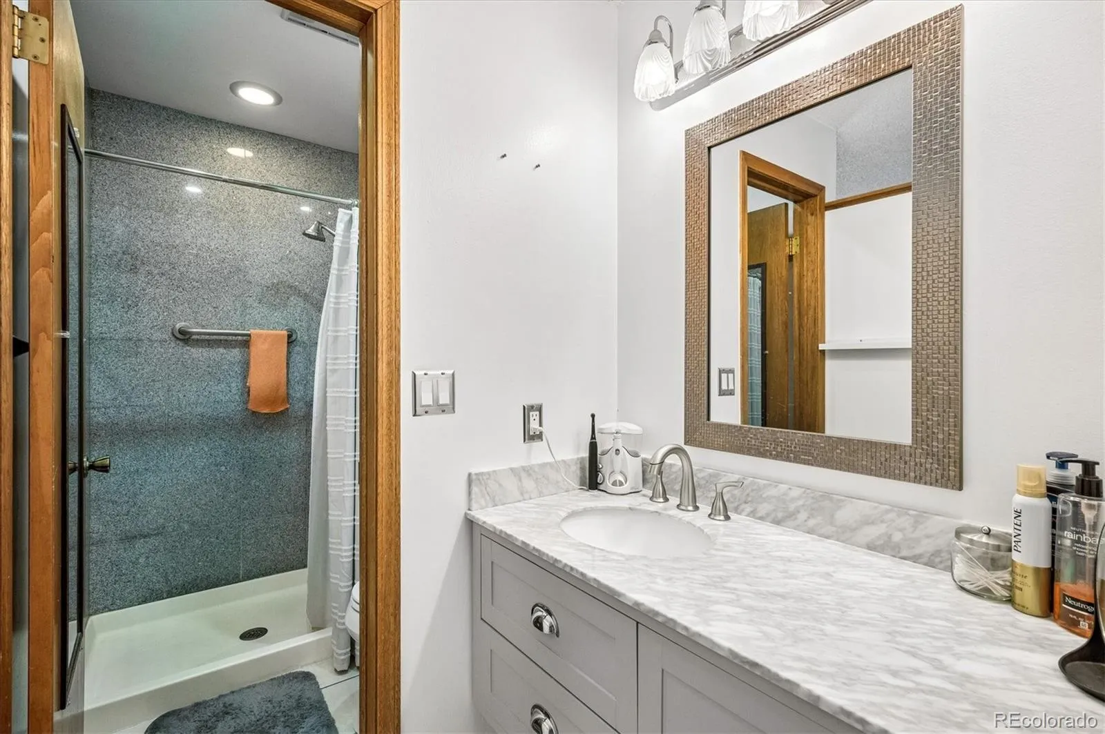 1956 S Balsam Street Lakewood CO 80227 | MLS #REC9390230 05152026201601 1600 14