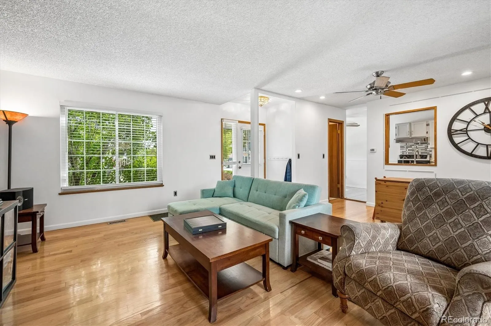 1956 S Balsam Street Lakewood CO 80227 | MLS #REC9390230 05152026201601 1600 3