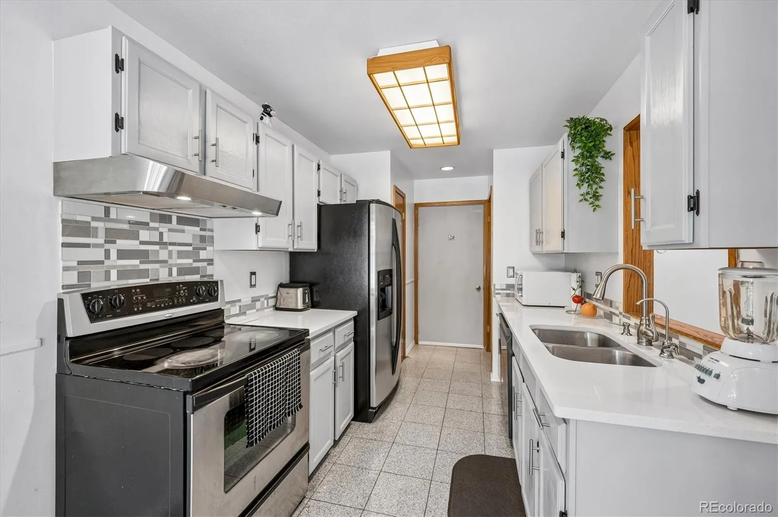 1956 S Balsam Street Lakewood CO 80227 | MLS #REC9390230 05152026201601 1600 6