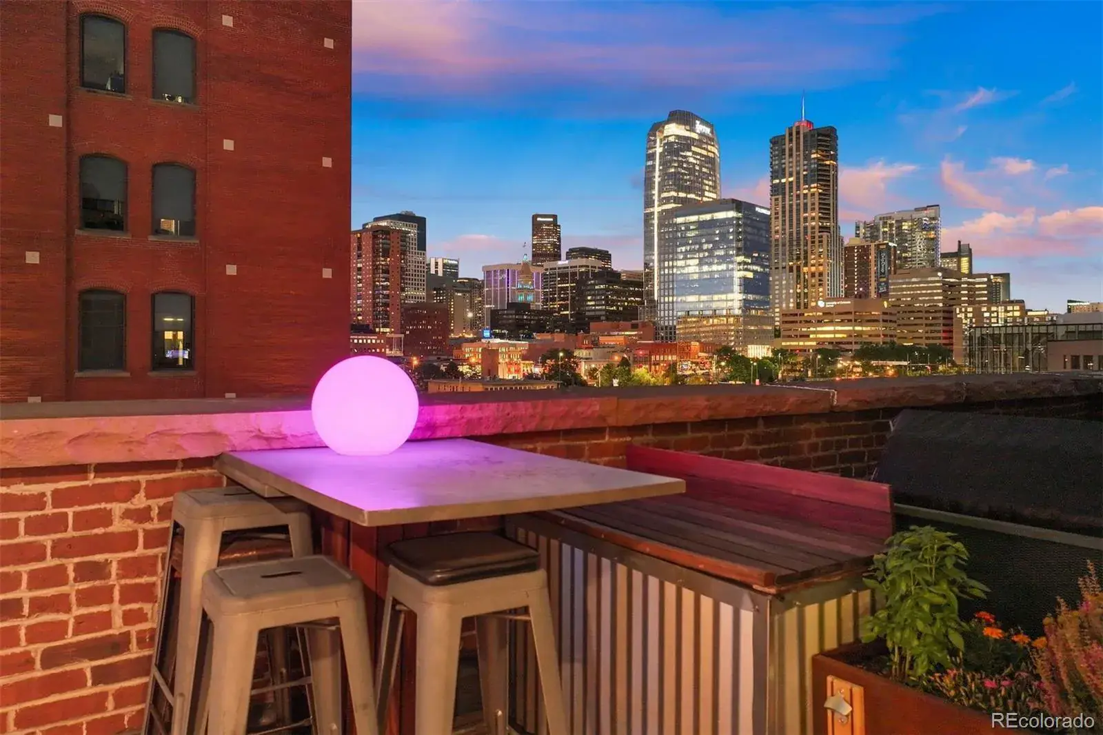 12102025222222 1600 38