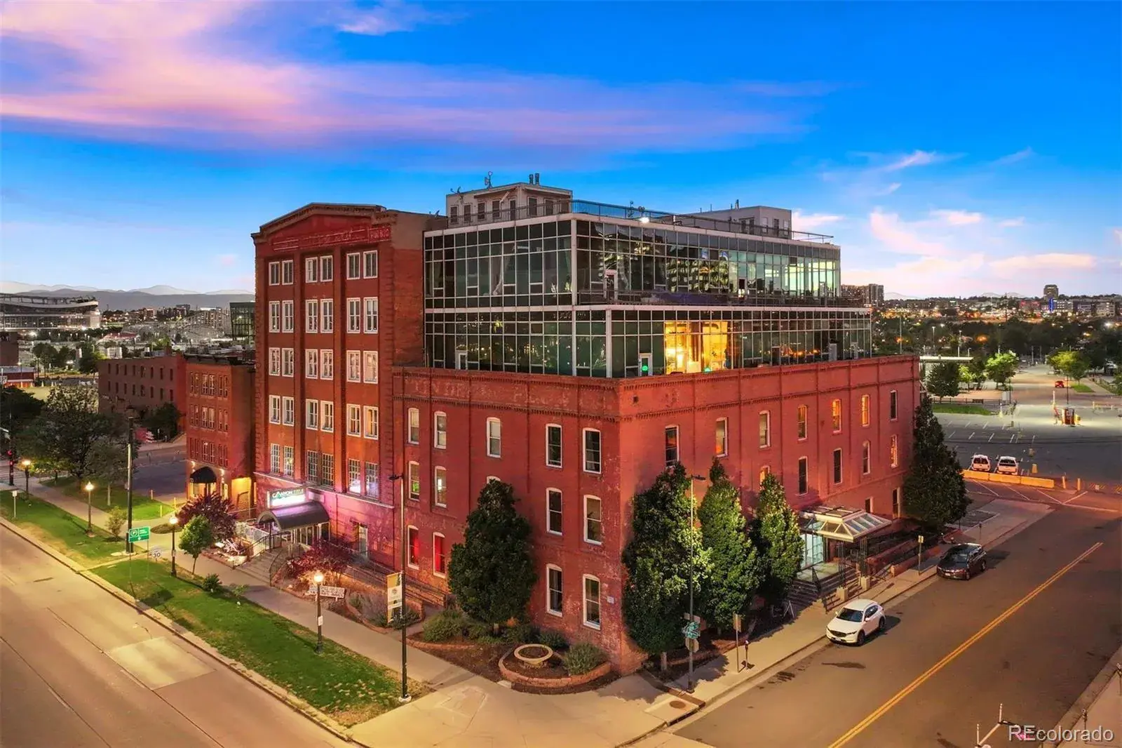 12102025222222 1600 4