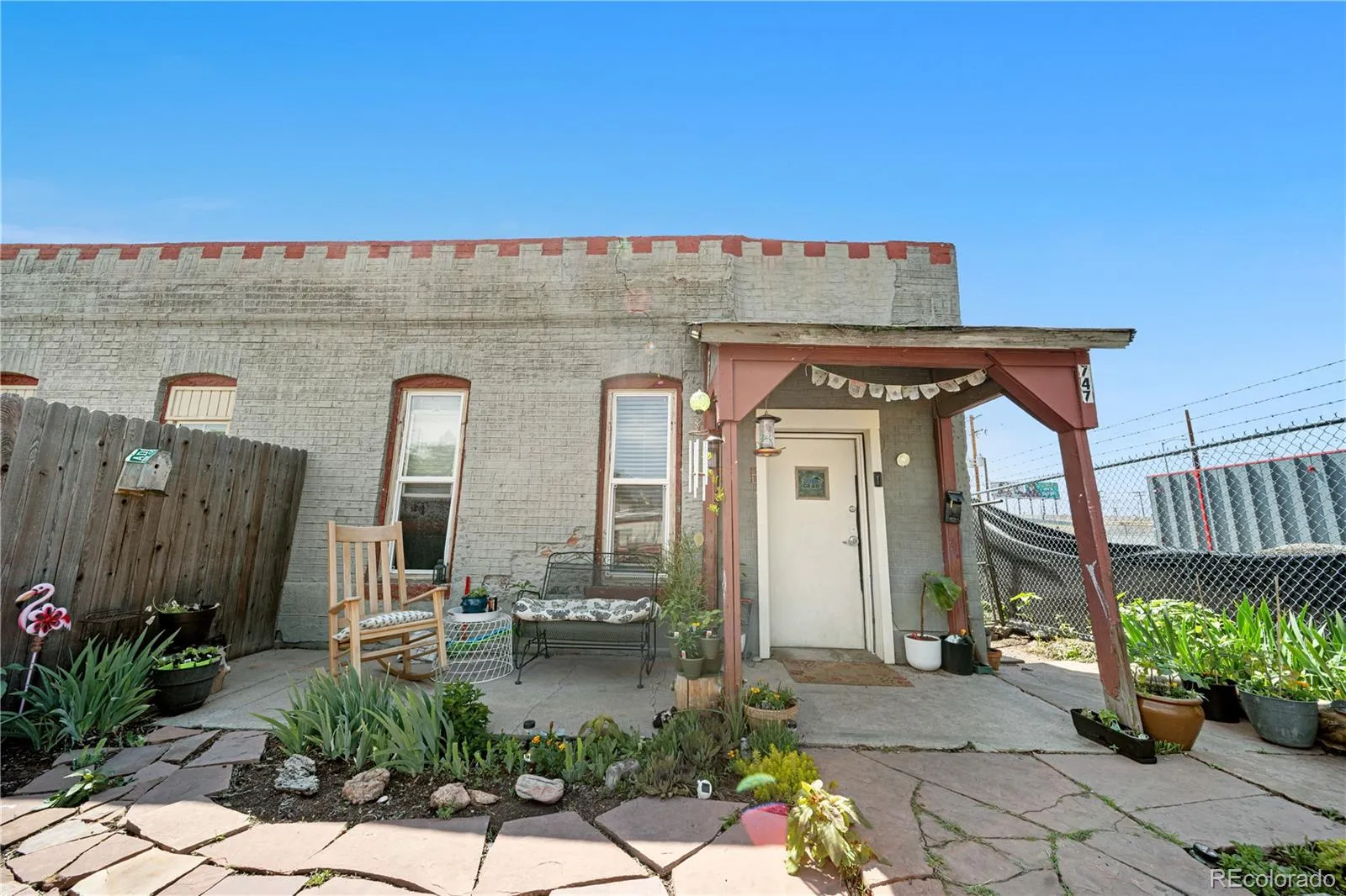 741 Mariposa Street Denver CO 80204 MLS #REC9390991 05182026225840 1600 28