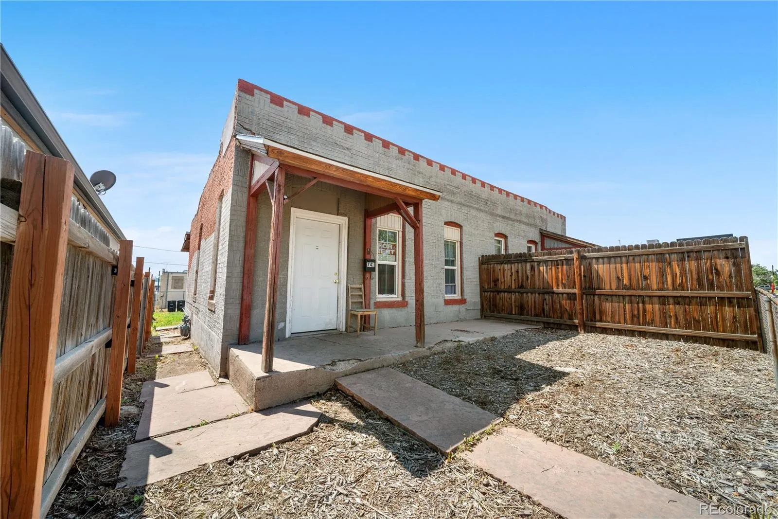 741 Mariposa Street Denver CO 80204 MLS #REC9390991 05182026225840 1600 36