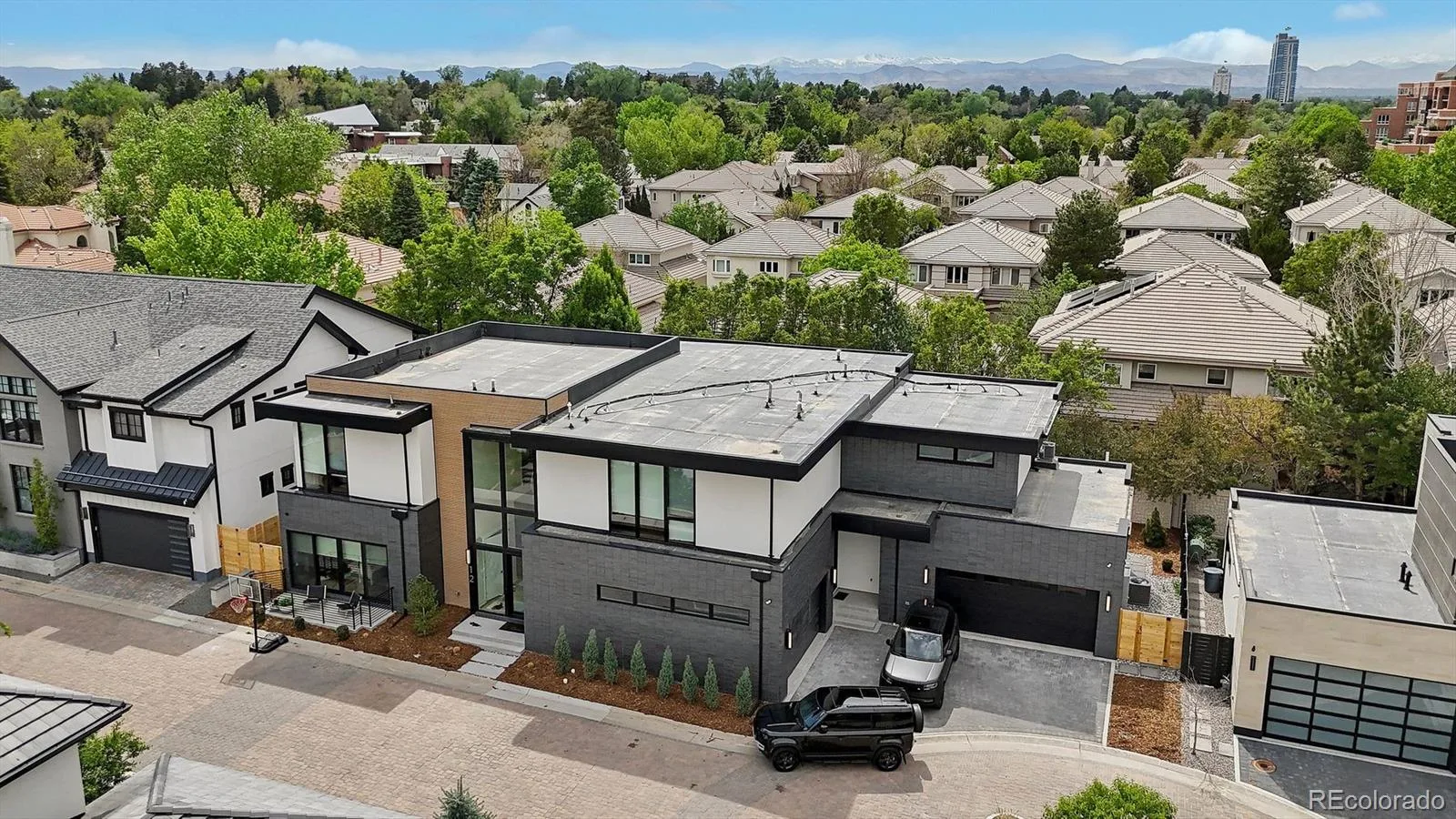 2821 E Cedar Avenue #12 Denver CO 80209 | MLS #REC9391387 08202026180755 1600 47