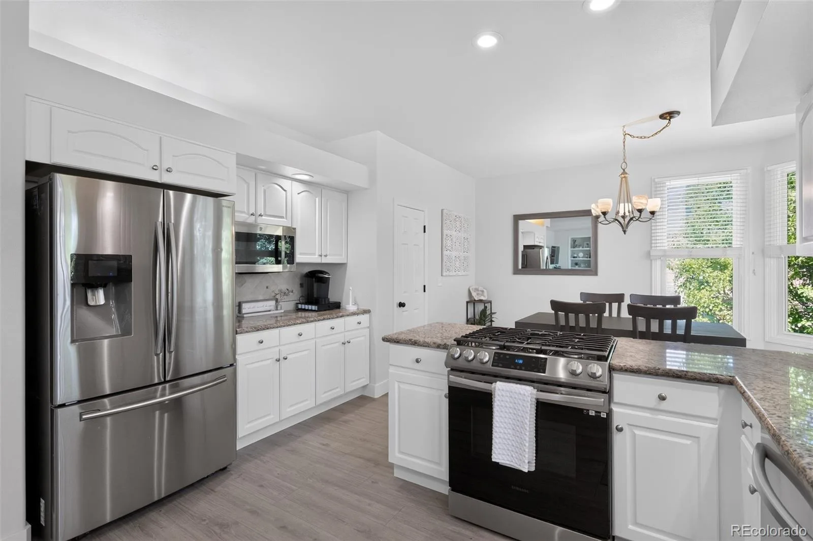 825 Huntington Drive Littleton CO 80126 MLS #REC9392152 07112026161302 1600 14