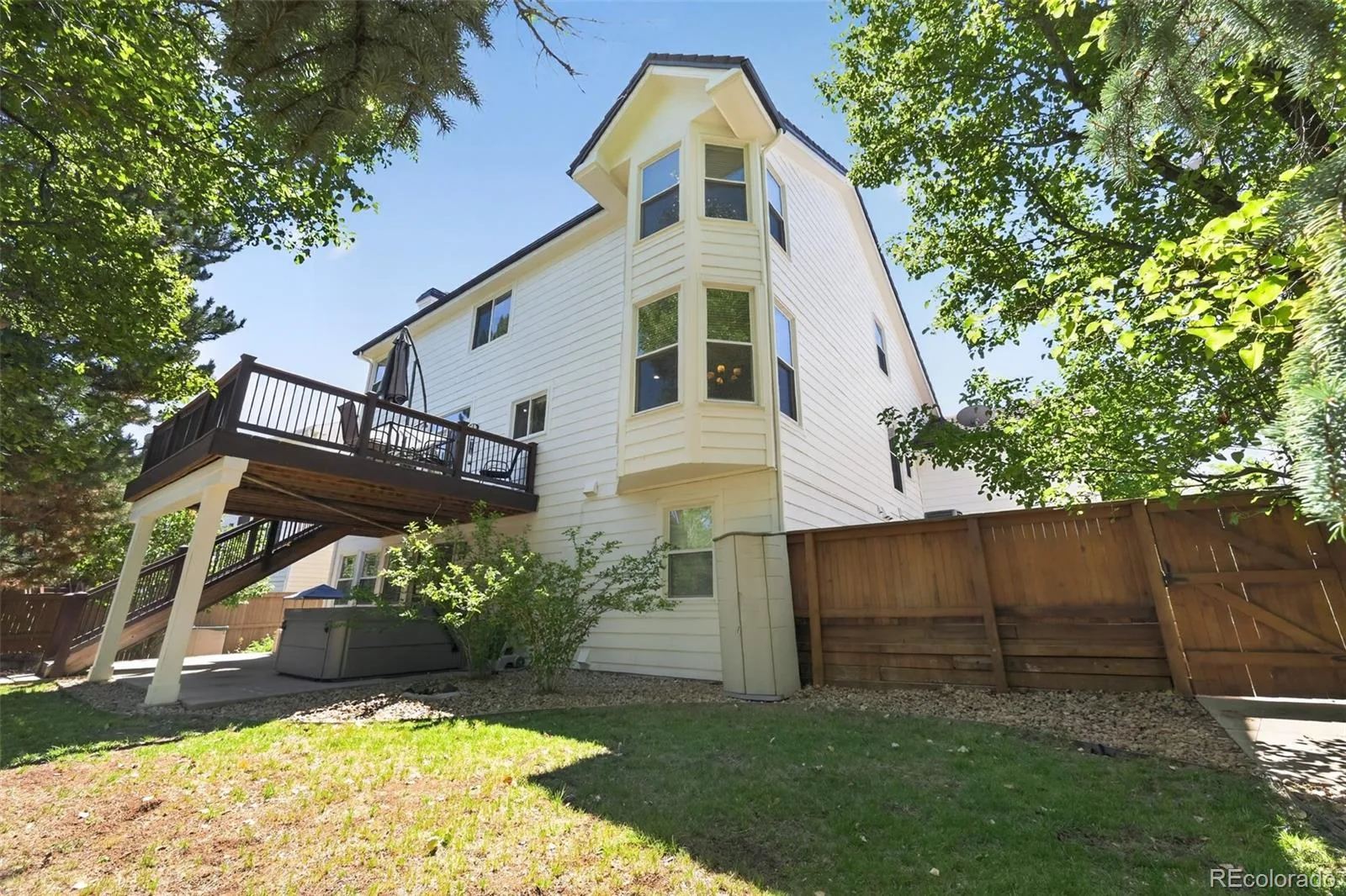 825 Huntington Drive Littleton CO 80126 MLS #REC9392152 07112026161302 1600 49