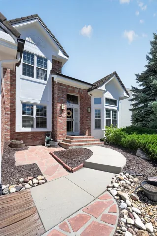 825 Huntington Drive Littleton CO 80126 MLS #REC9392152 07112026161302 640 2